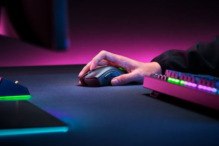 ratones negro Razer ádder v2 pro LTD6Z41