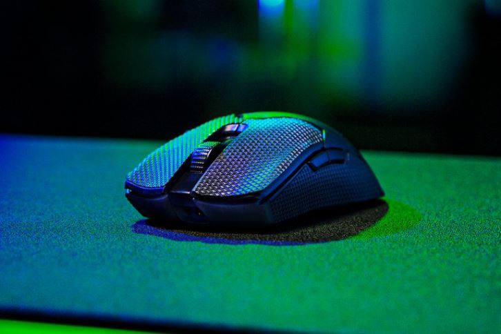 ratones negro Razer víbora v2 pro LTD6Z50