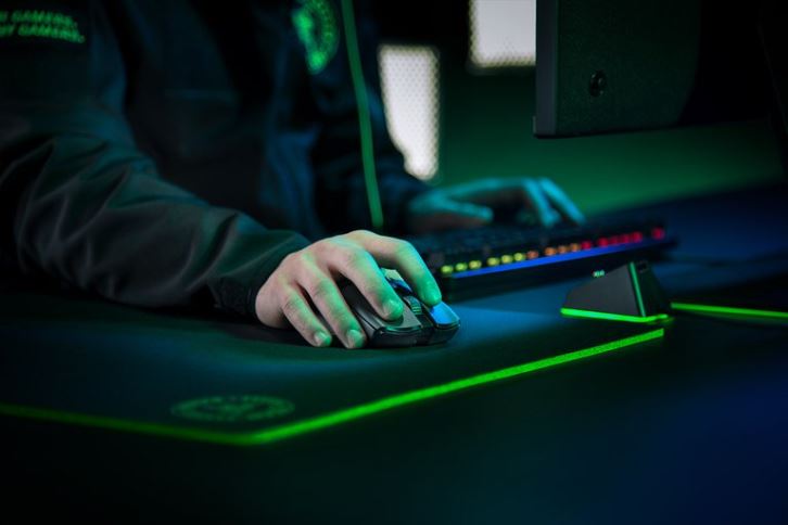 ratones negro Razer viper ultimate (solo mouse) LTD6Z51