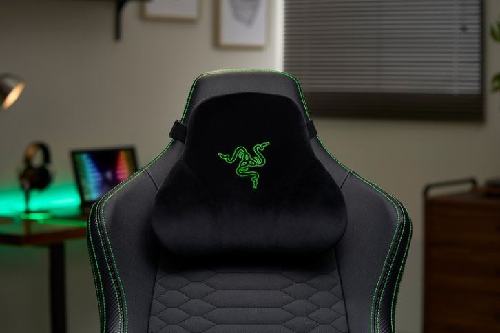 silla de juego negro Razer cojín para la cabeza LTD6Z145