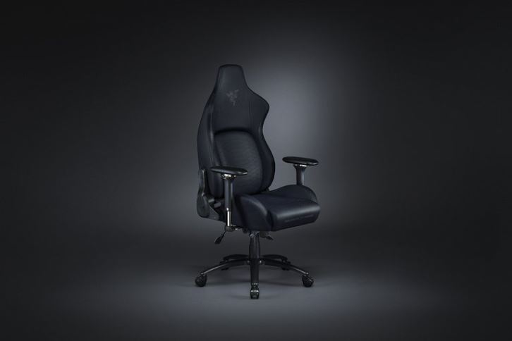 silla de juego negro Razer iskur LTD6Z135