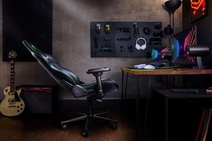 silla de juego verde Razer enki LTD6Z131